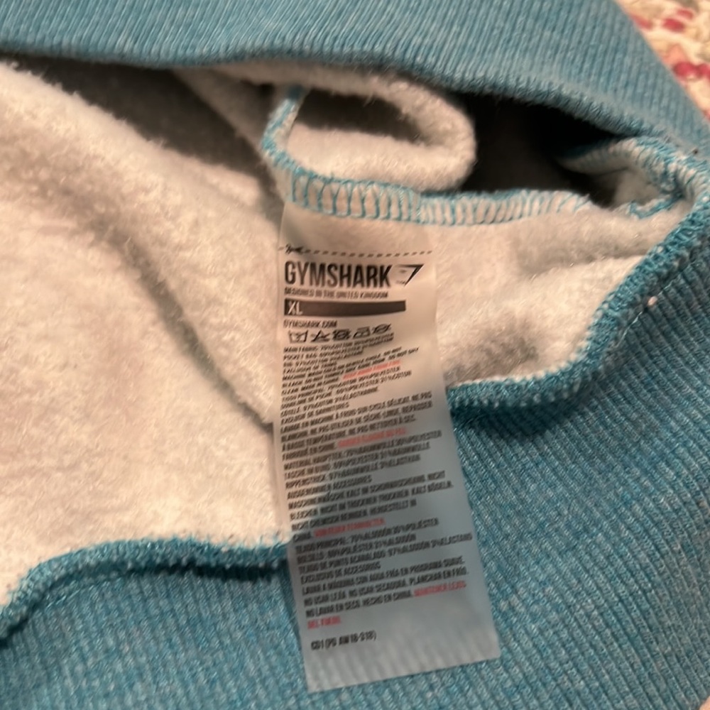 Gymshark fitted sweater. Like new. - Picture 8 of 9